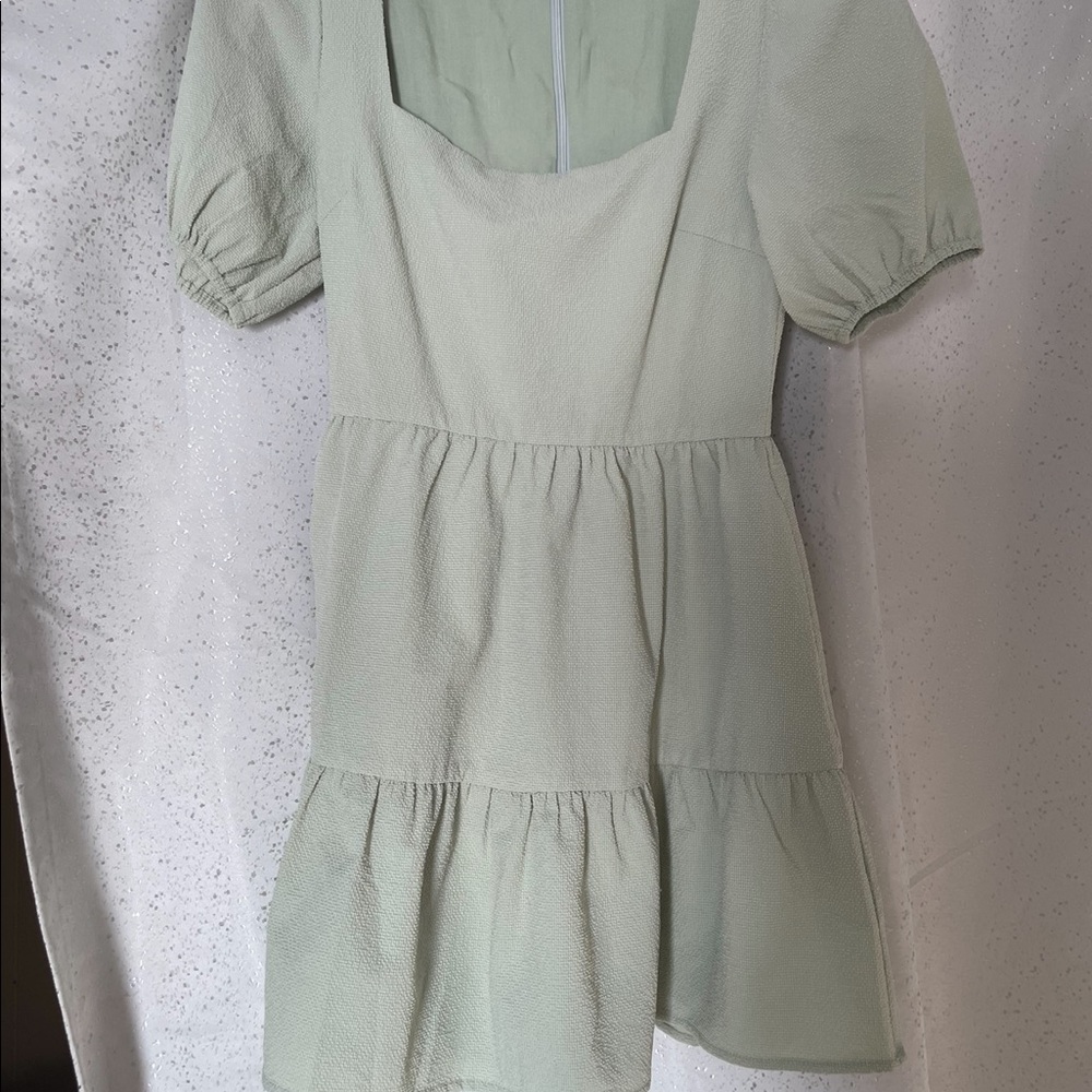 Lane 201 ruffle dress, size Small - never worn!